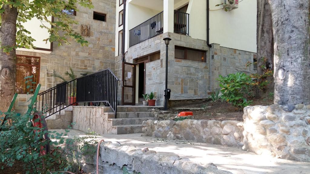 К-Г Луна К-С Лонгоза Комплекс Лонгоза Byala  Buitenkant foto