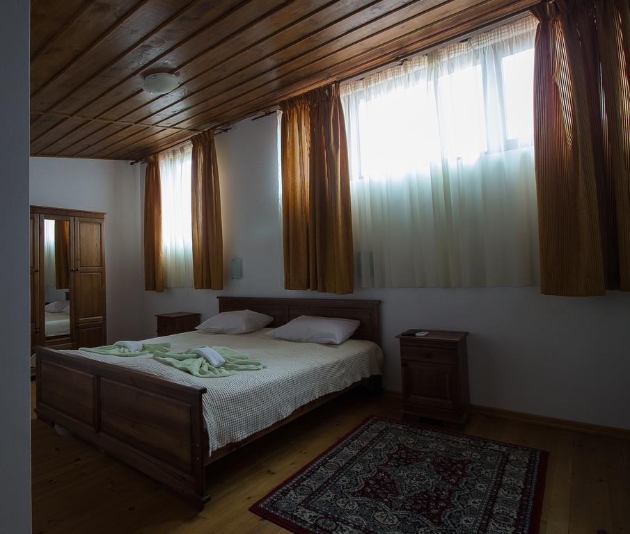К-Г Луна К-С Лонгоза Комплекс Лонгоза Byala  Buitenkant foto